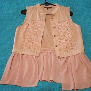 Buckle BKE Boutique vest